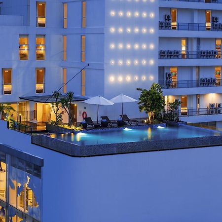 Luminor Hotel Purwokerto By Wh Екстериор снимка