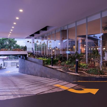 Luminor Hotel Purwokerto By Wh Екстериор снимка