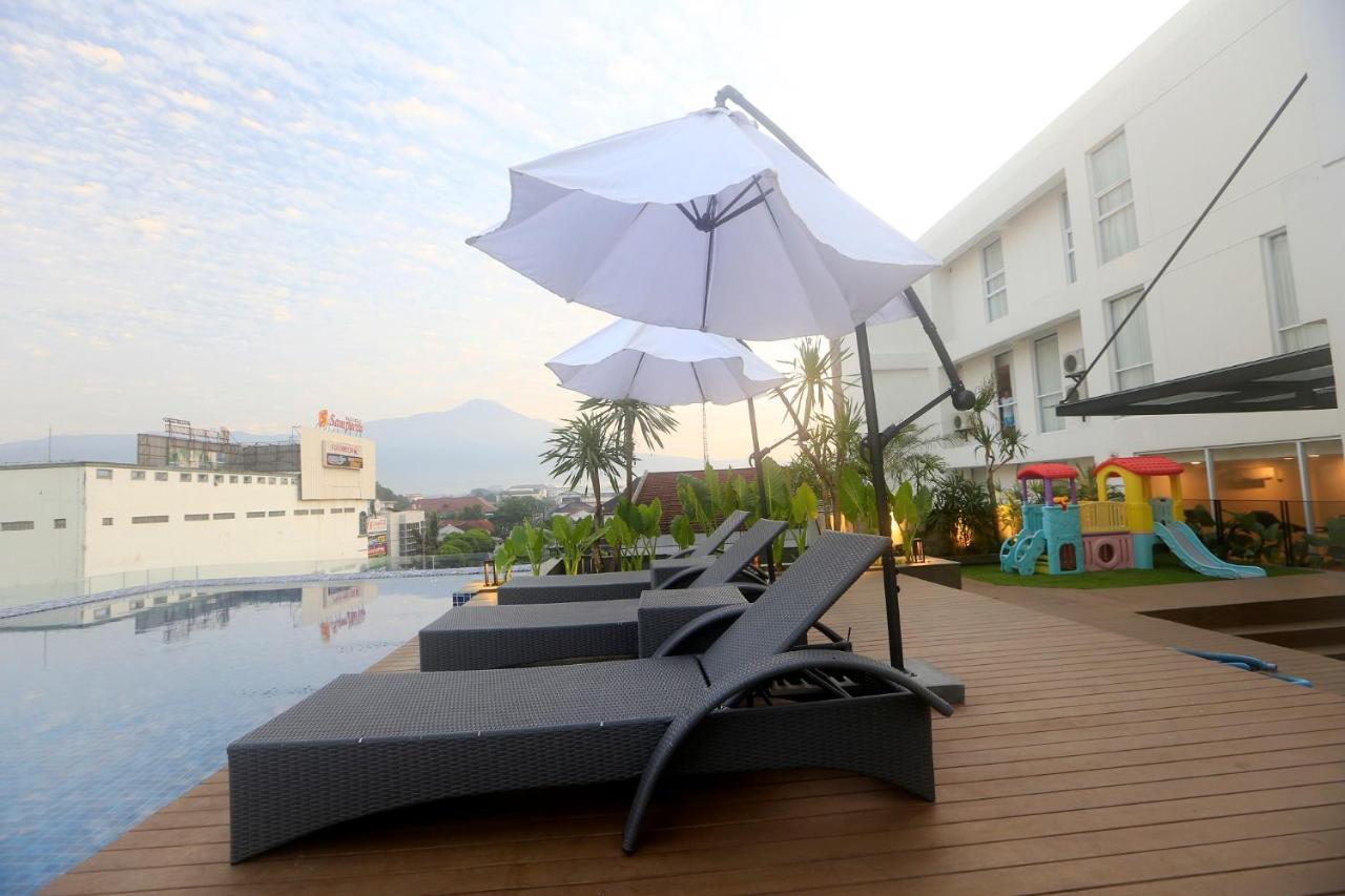Luminor Hotel Purwokerto By Wh Екстериор снимка