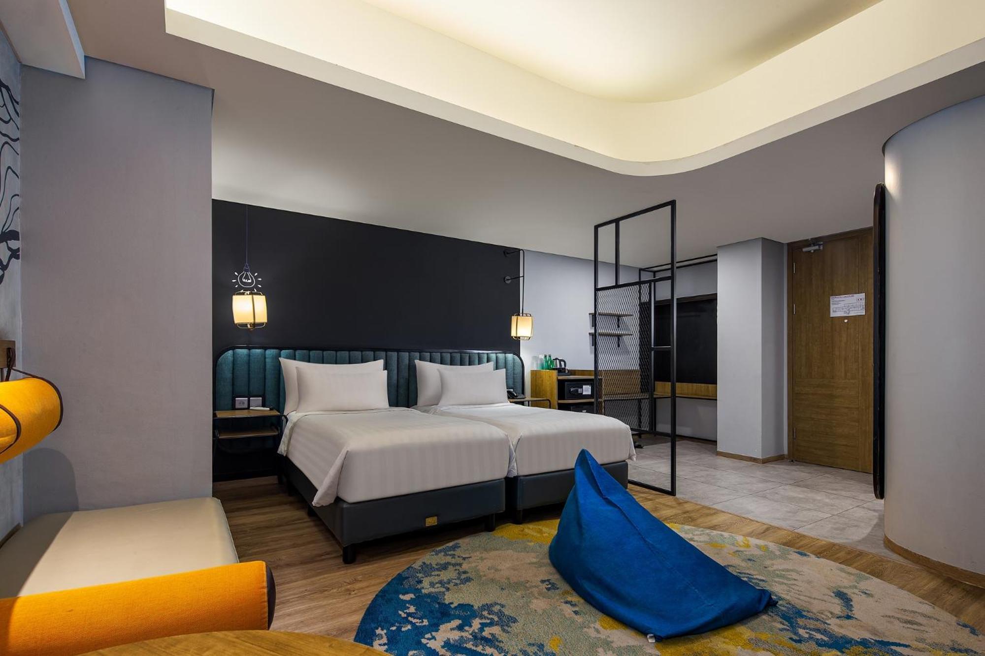 Luminor Hotel Purwokerto By Wh Екстериор снимка