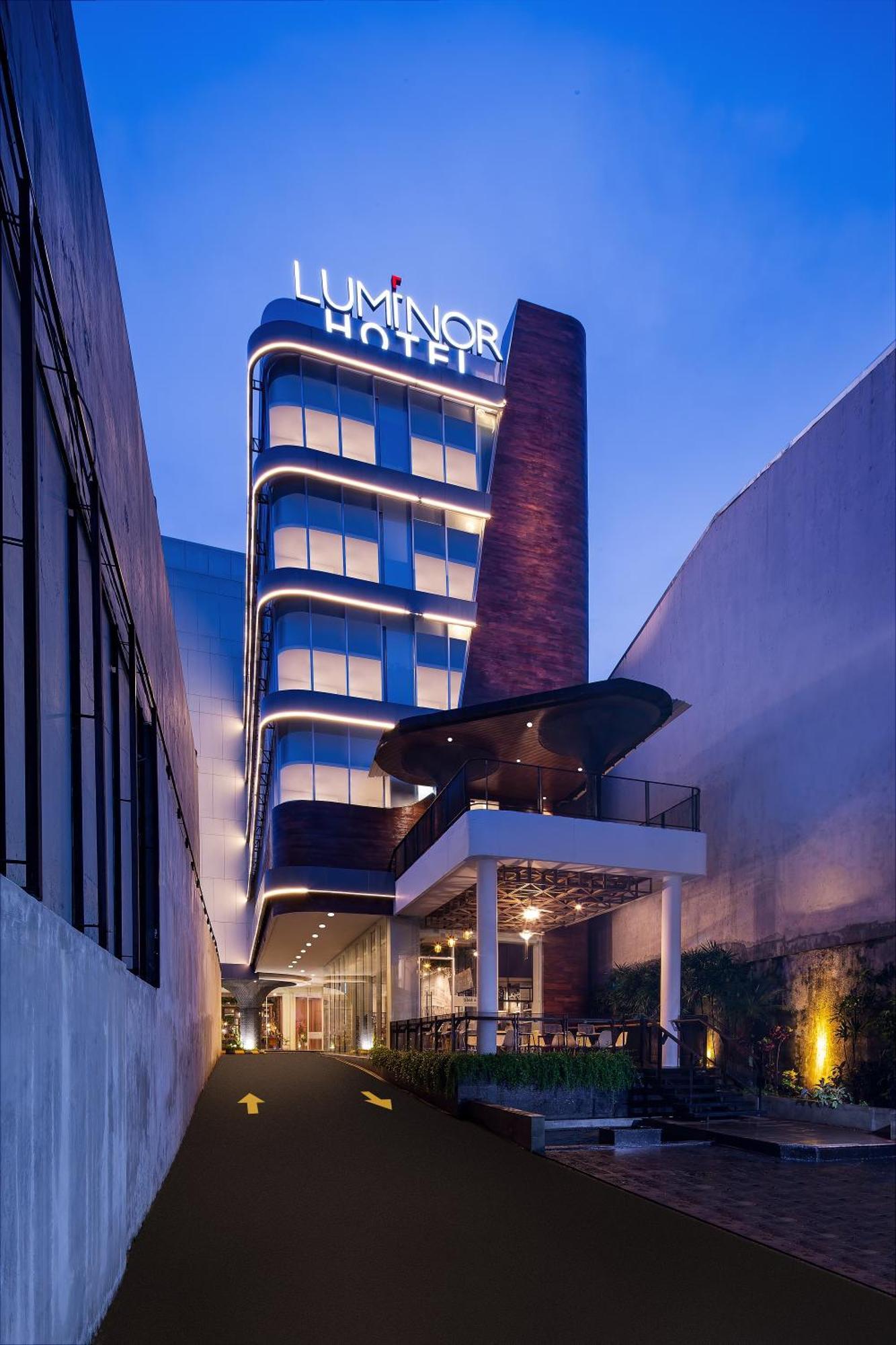 Luminor Hotel Purwokerto By Wh Екстериор снимка
